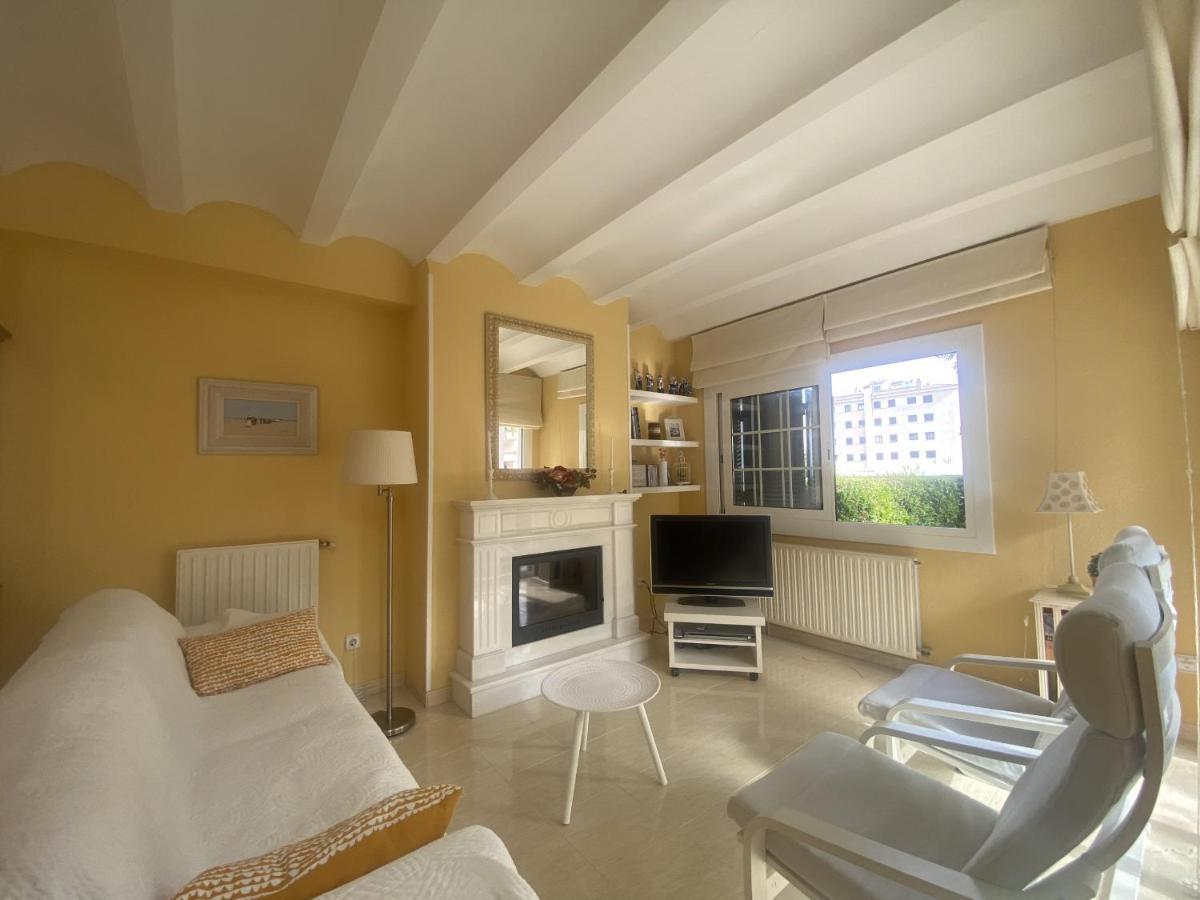 R17 Casa Merce Rodoreda 카라펠 외부 사진