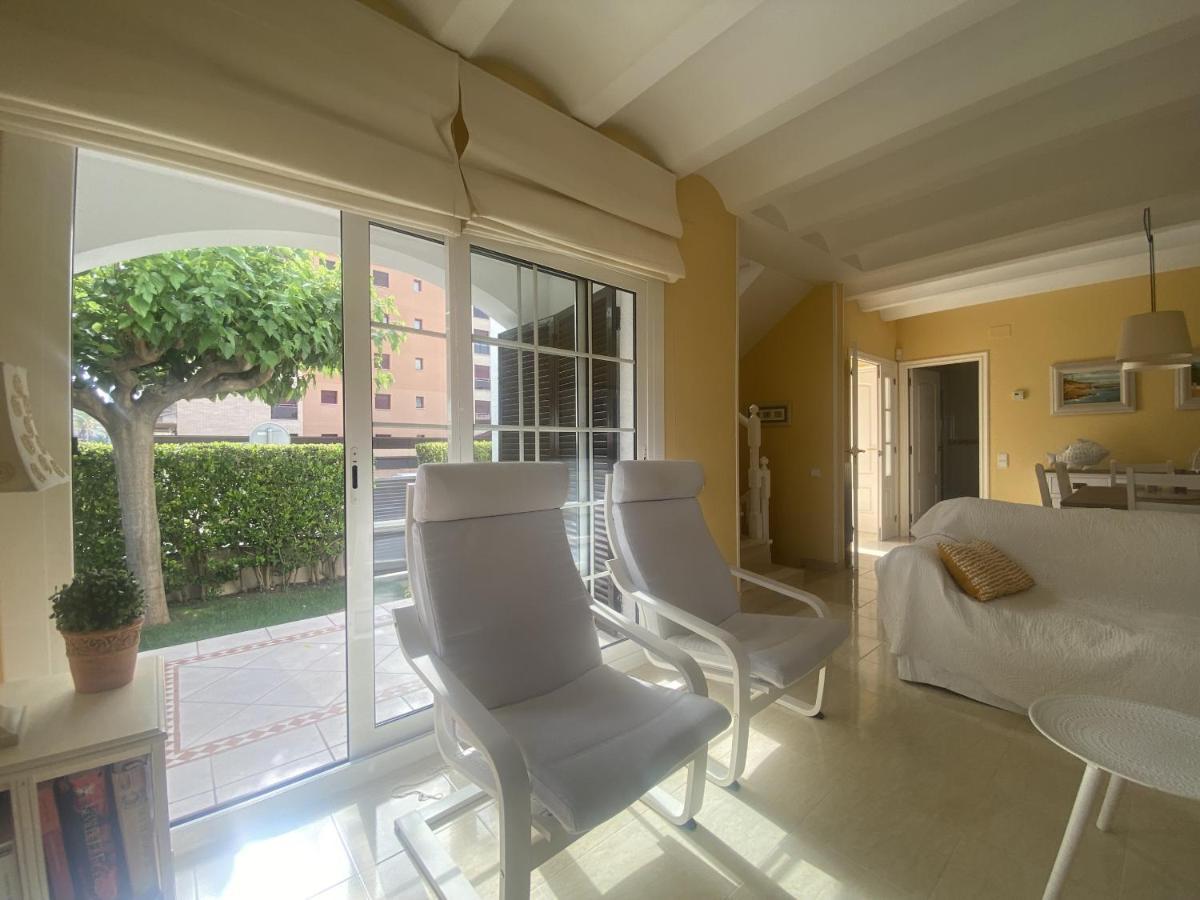 R17 Casa Merce Rodoreda 카라펠 외부 사진
